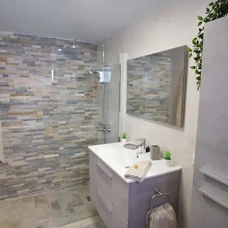 Portonovo La Paloma Amazing Sea View & Swimming Pool-good Wifi -free Ac- Private Parking Apartment