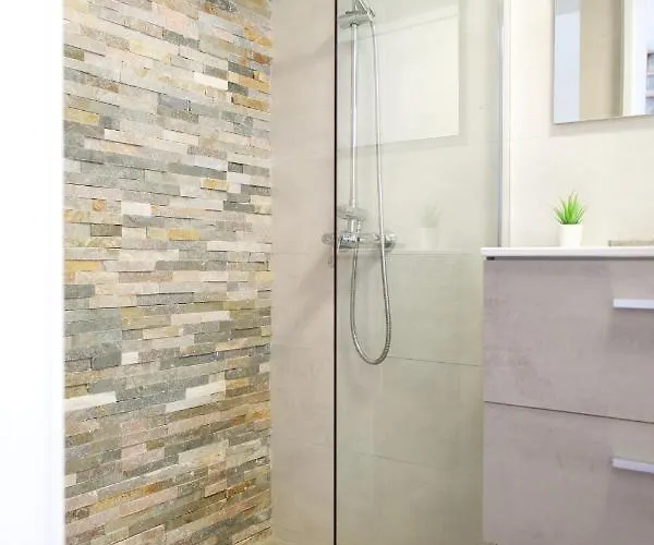 Portonovo La Paloma Amazing Sea View&swimming Pool-good Wifi -free Ac- Private Parking Appartamento *