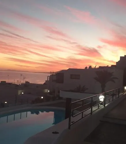 Portonovo La Paloma Amazing Sea View&swimming Pool-good Wifi -free Ac- Private Parking Puerto del Carmen (Lanzarote)